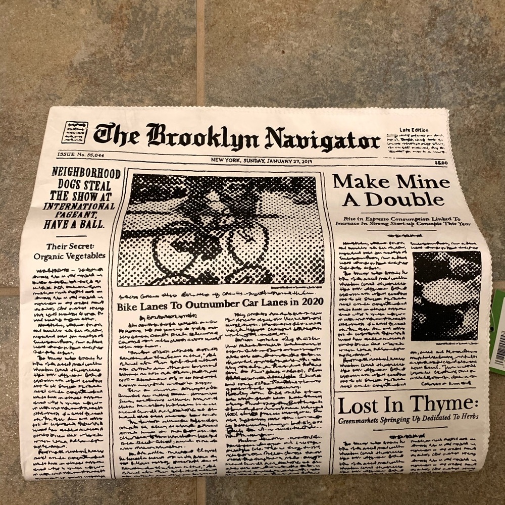 KATE SPADE NOVELTY NEWSPAPER GLITZY RITZY CLUTCH - Picture 5 of 8